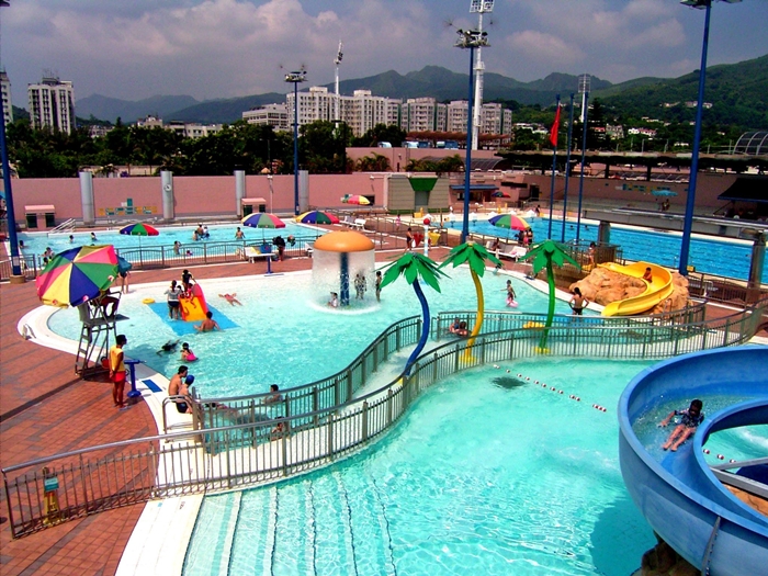 香港嘅游泳設備咁好，游完水沖個涼都好方便。