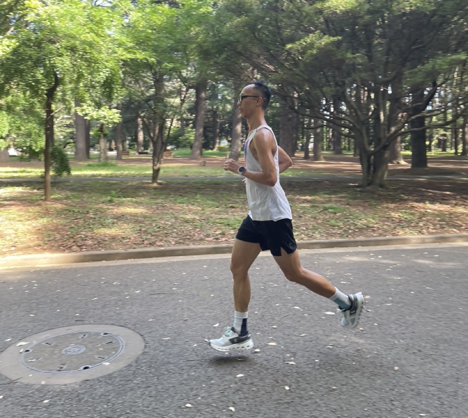 On Cloudrunner 2 試著報告 | 初階跑手一鞋兩用之選 | Fitz 運動平台